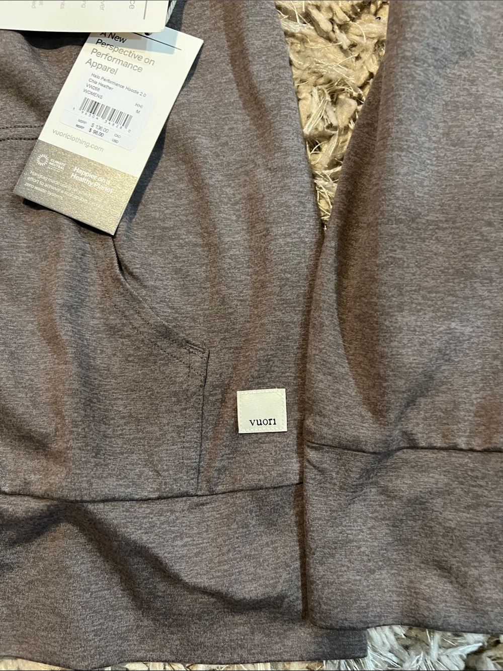 Vuori Halo Performance Hoodie 2.0 - Chai Heather - Picture 8 of 9